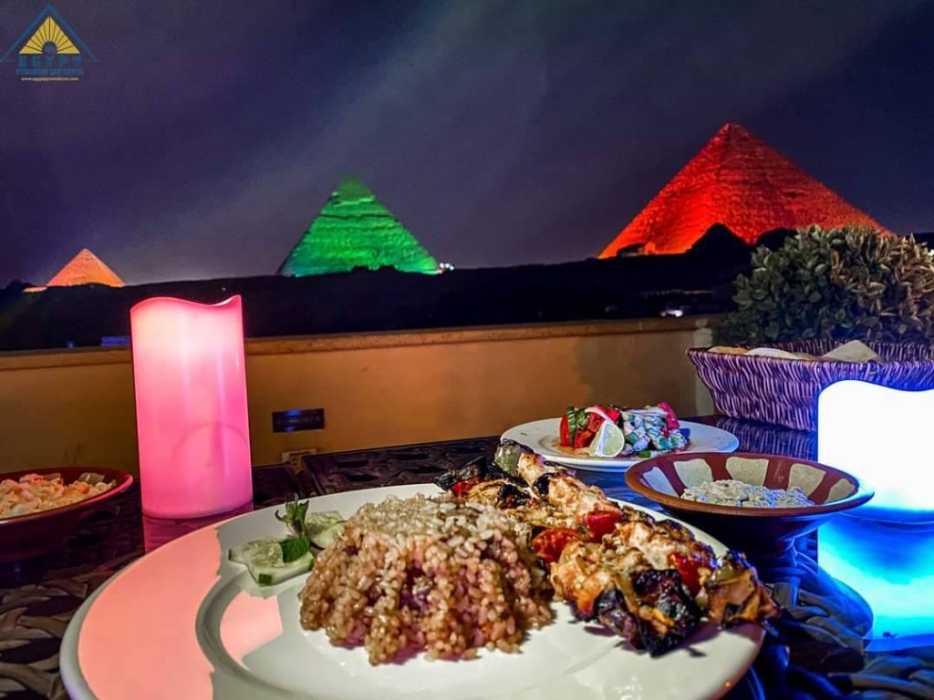 Sound and Light Show with Dinner – Pyramids View Roof Top Restaurant